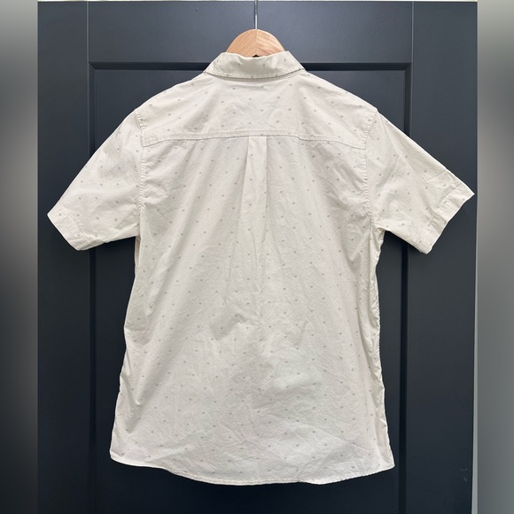 Vuori Crest Button Down Polo Men’s Medium Tan Gray Cotton Stretch Shirt - Picture 4 of 7